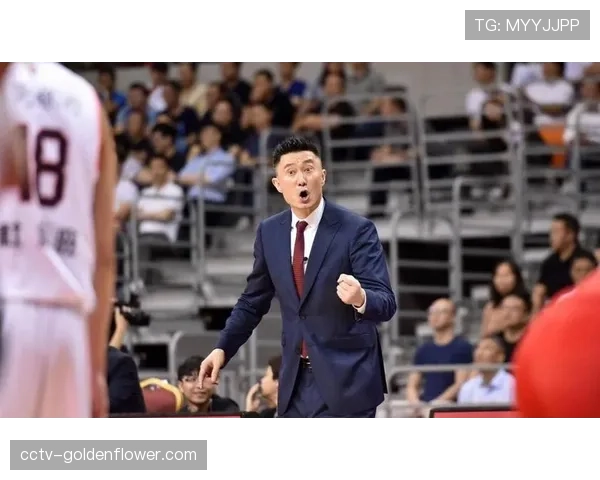 深度报道:广东队出局夜,杜锋指导赛后更衣室讲话长达40分钟 深度报道:广东队出局夜,杜锋指导赛后更衣室讲话长达40分钟